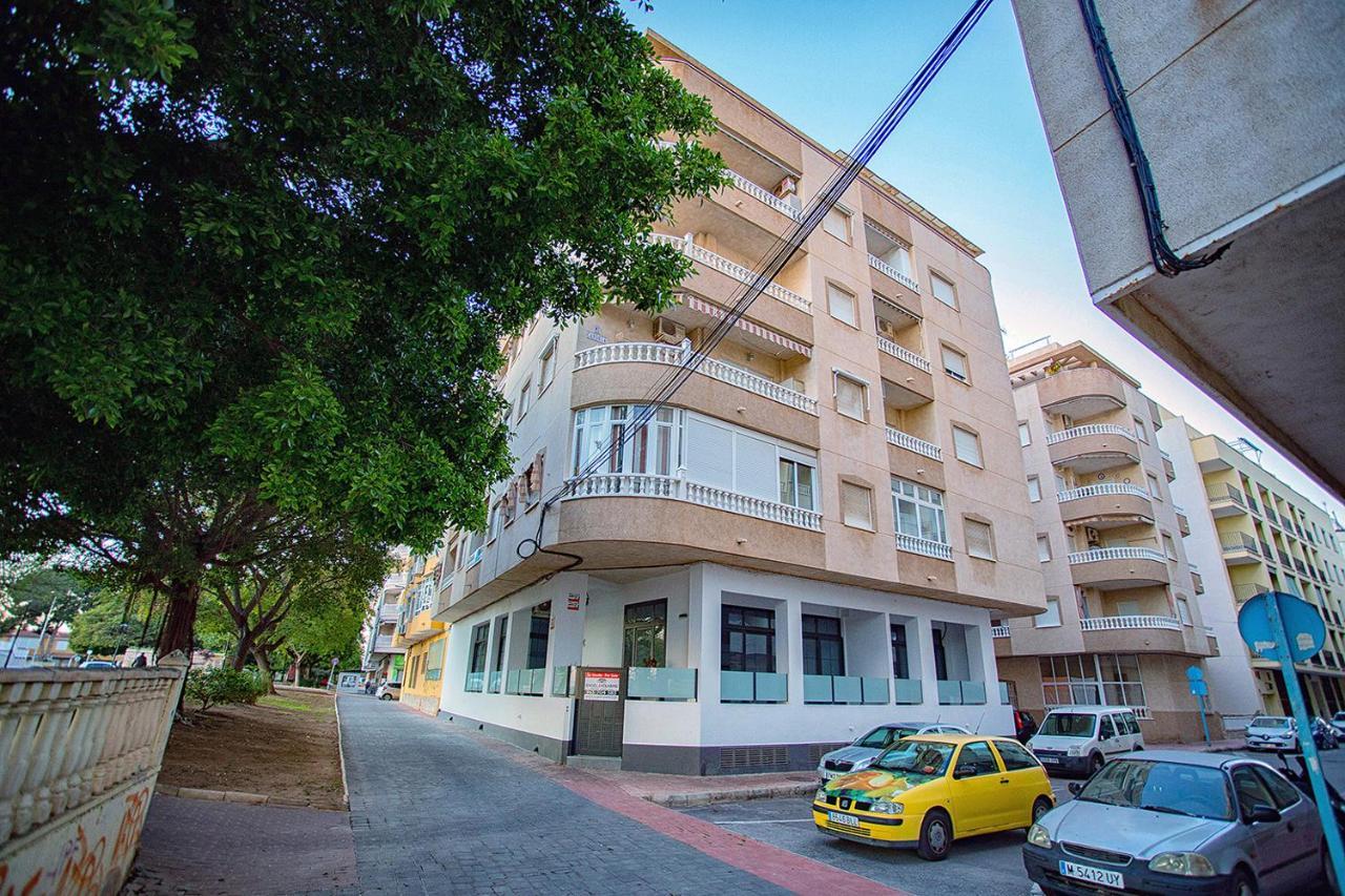 113 Beach And Trees - Alicante Holiday ตอร์เรเวียคา ภายนอก รูปภาพ