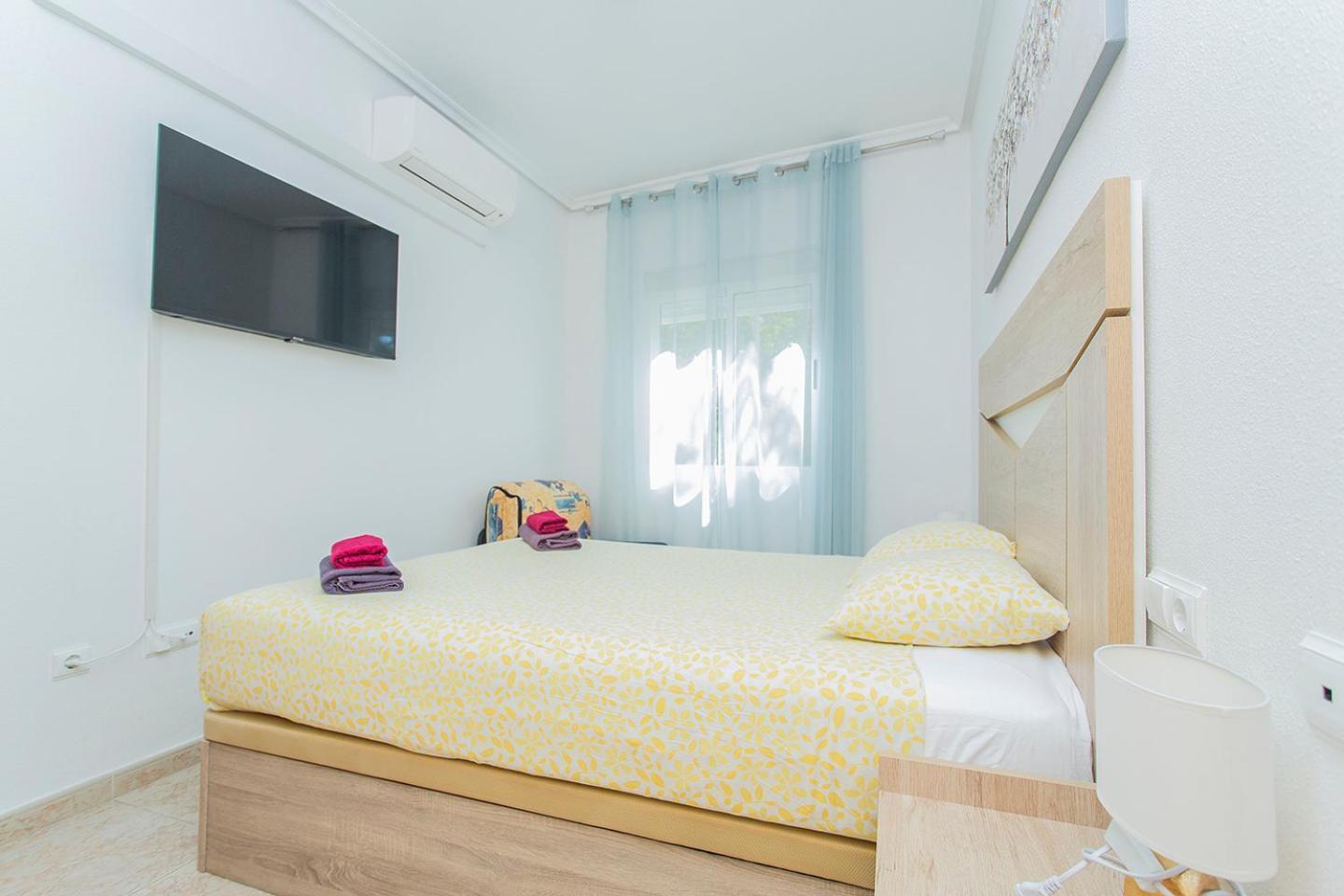 113 Beach And Trees - Alicante Holiday ตอร์เรเวียคา ภายนอก รูปภาพ